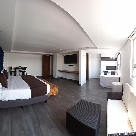 Hotel Bogota Dc Екстериор снимка