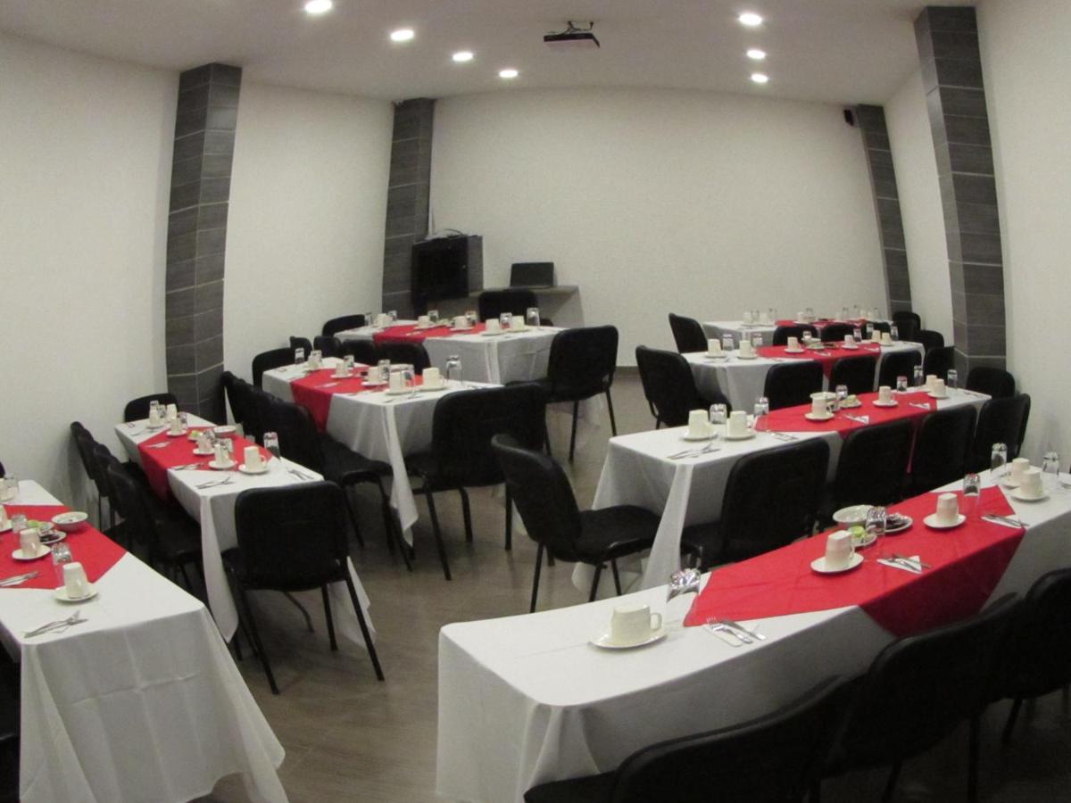 Hotel Bogota Dc Екстериор снимка