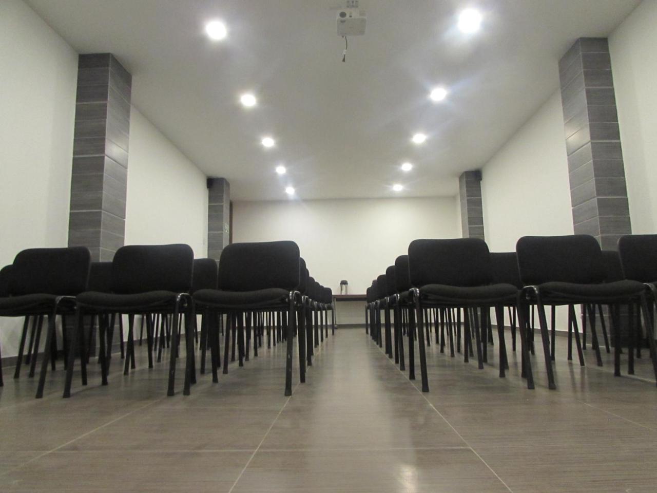 Hotel Bogota Dc Екстериор снимка