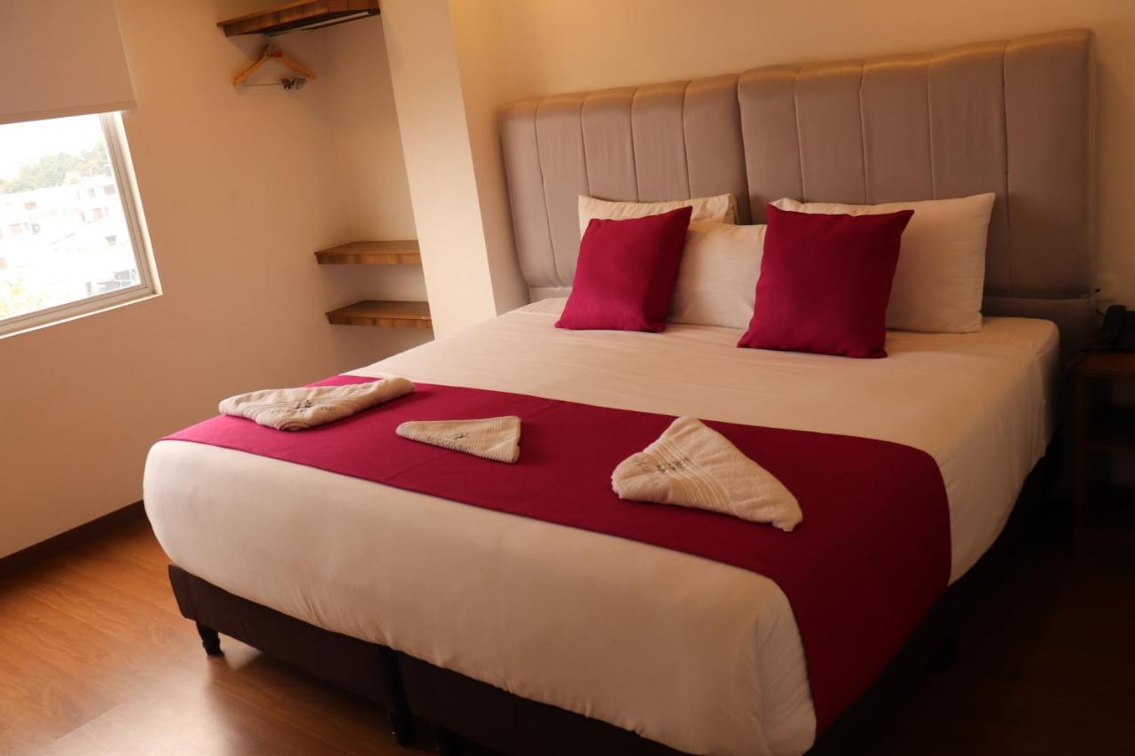 Hotel Bogota Dc Екстериор снимка